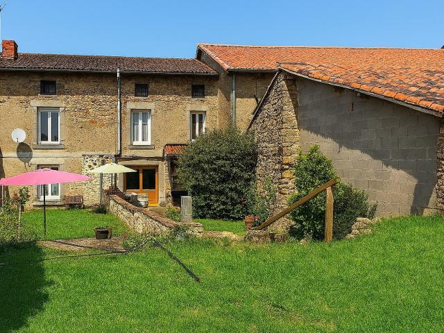 Spacieuse maison de 5 chambres avec jardin attenant