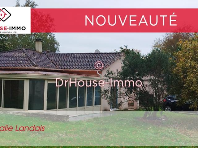 Spacieuse Maison de 9 Pièces à Carsac de Gurson