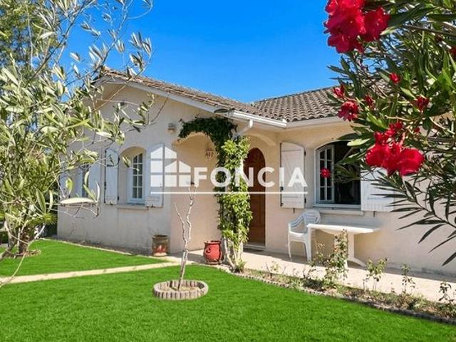 Spacieuse maison familiale de plain pied avec jardin, dans un quartier calme et arboré