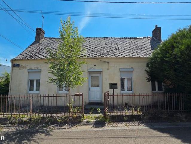 Spacieuse maison individuelle à rénover située à Saint Michel