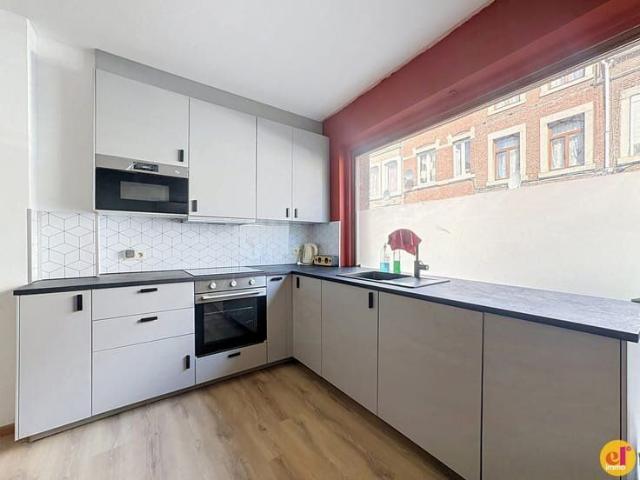 SPACIEUSE MAISON POUR COLLOCATION RÉNOVÉE 6 CH TERRASSE