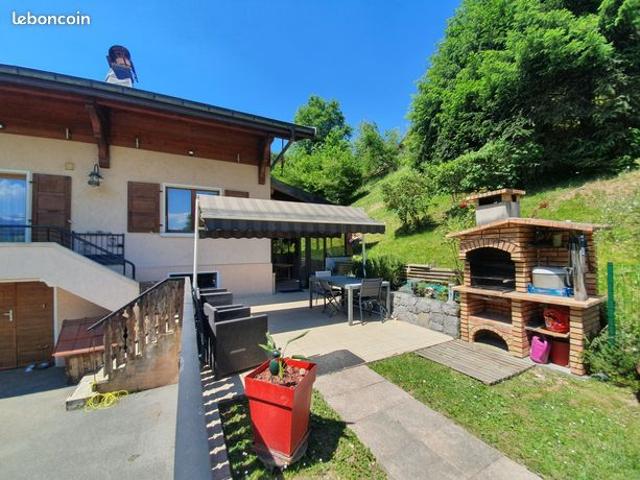 Spacieuse Maison 7 pièces + terrain constructible attenant