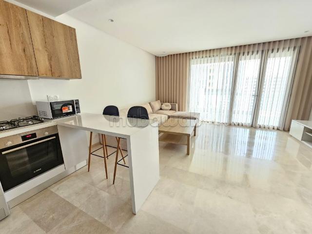Spacieuw studio en etage eleve