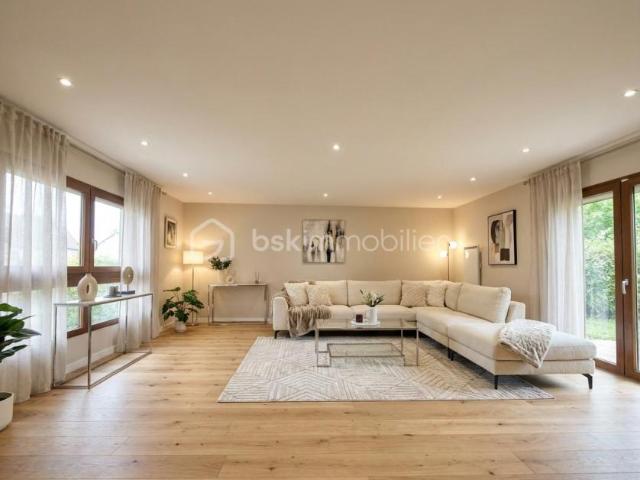 Spacieux 4 pièces de 113m² avec 2 balcons et 2 box à Livry Gargan