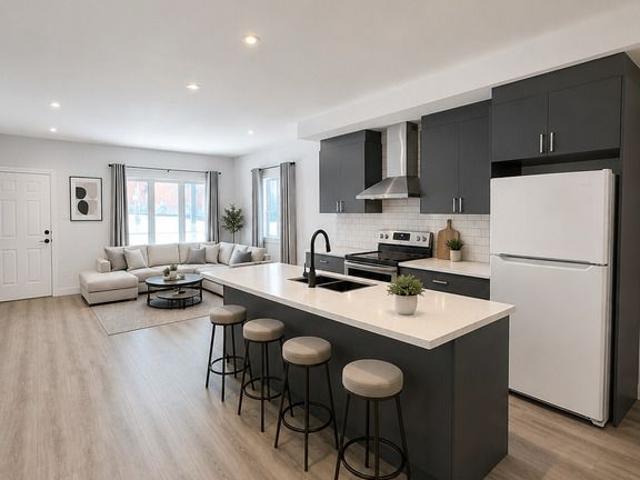Spacieux 5 1/2 Situé Au 463 Rue Papineau