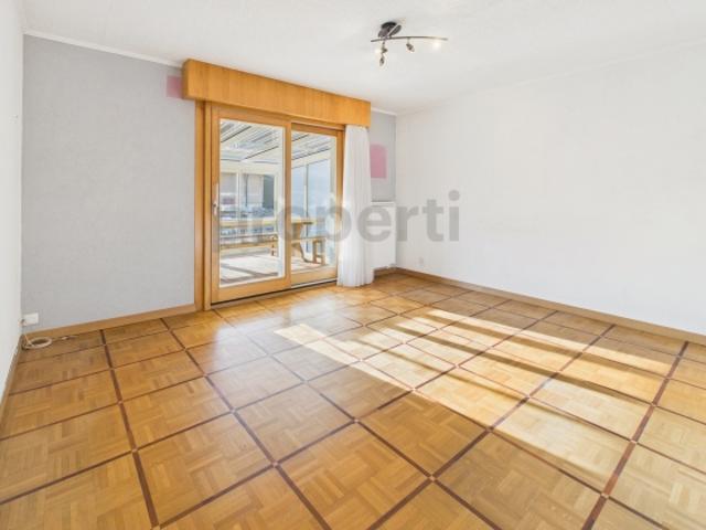 Spacieux 3.5 pièces appartement avec vue dégagée à Vétroz