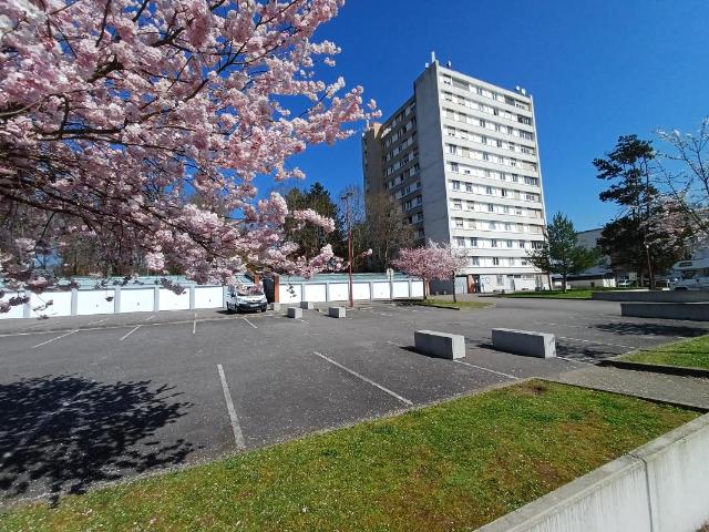 SPACIEUX T3 AVEC ASCENSEUR ET TERRASSE