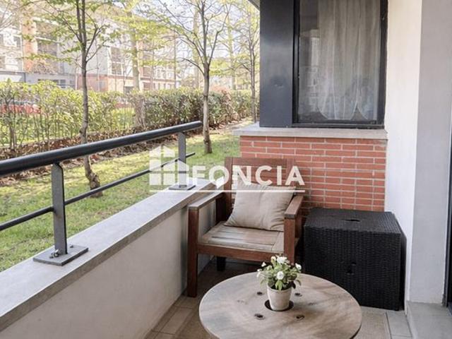 Spacieux t2 avec terrasse et parking