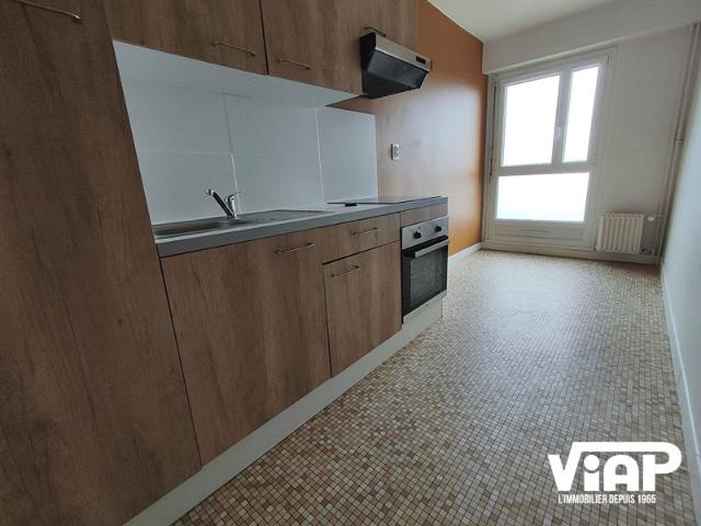 SPACIEUX T2 DE 44 M2 AVEC BALCON