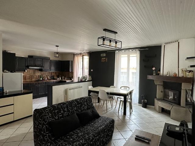 Spacieux appartement 4 pièces avec grande cave