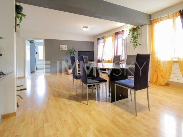 Spacieux appartement 7.5 pces proche des commodités