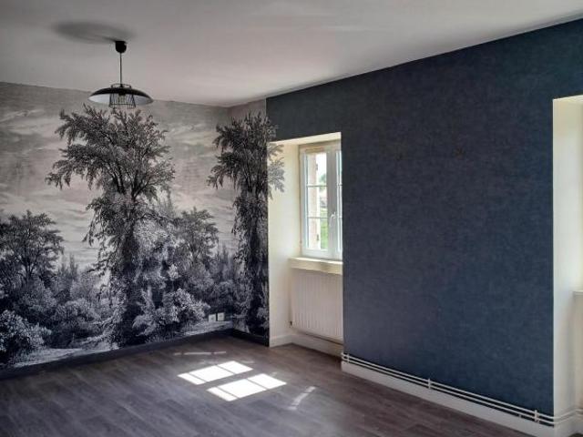 Spacieux appartement 2 pièces à Essertines en Donzy