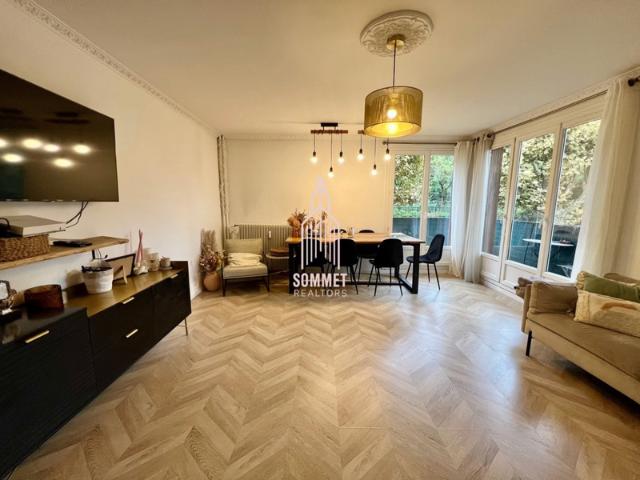 Spacieux Appartement T4 de 99 m2 Lumineux avec Balcon et Par