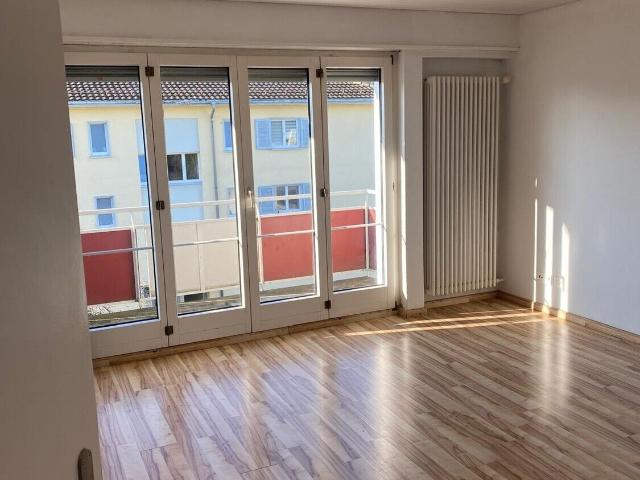 Spacieux appartement de 3 pièces dans un emplacement central | dreamo. Ch