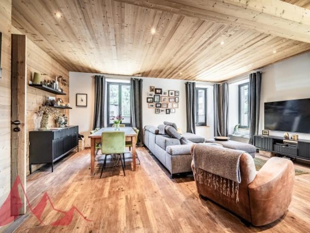 Spacieux appartement duplex de 4 chambres avec grande terrasse – MONTRIOND