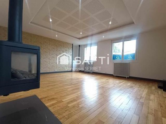 Spacieux appartement rénové avec goût au cœur de Saint Lô 50000