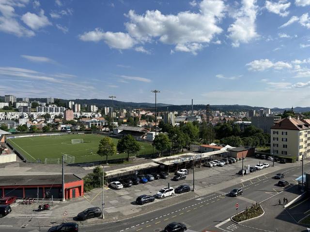 Spacieux avec une vue imprenable | dreamo. Ch