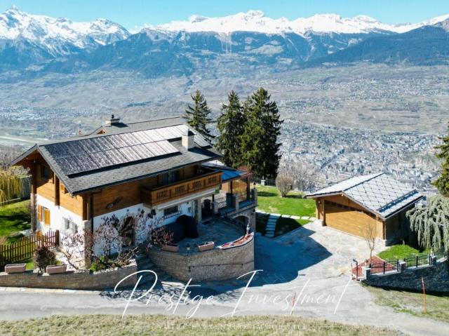 SPACIEUX CHALET DE 5.5 PCES, LES AGETTES 4 VALLÉES
