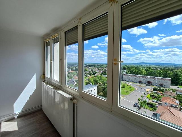 SPACIEUX DUPLEX T5 AVEC ASCENSEUR ET GRANDE TERRASSE