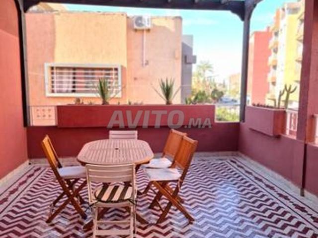 Étage de villa spacieux 3 ch à vendre