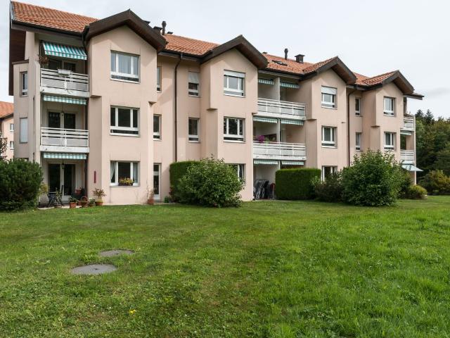 Spacieux logement dans quartier calme et verdoyant | dreamo. Ch