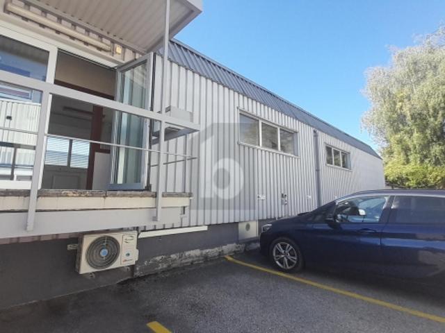 SPACIEUX, MODERNE ET IDÉALEMENT SITUÉ