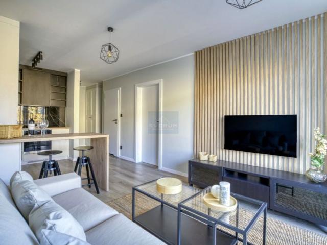 Spadzista 37,60 m², Częstochowa