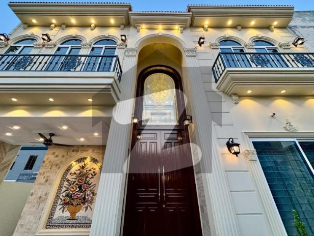Spanish Architecture Meets Modern 15 Kw Solar Power | 10 Marla House Tour | Citi Housing Society