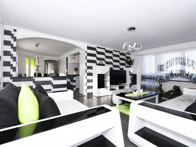 Spannende 4 Zi‘ Dachwohnung mit grosser Terrasse