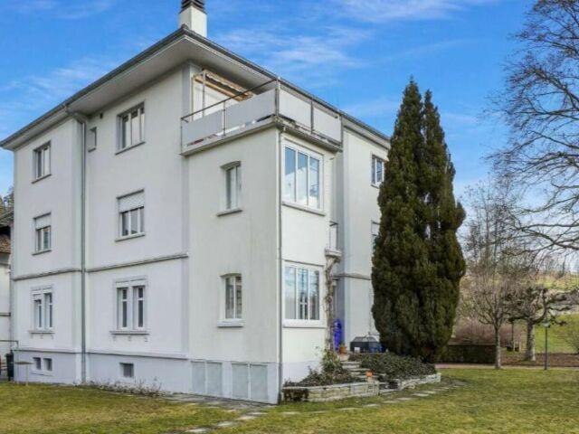 Spannendes Projekt aus Mehrfamilienhaus und grossem Gartenanteil als Baulandreserve