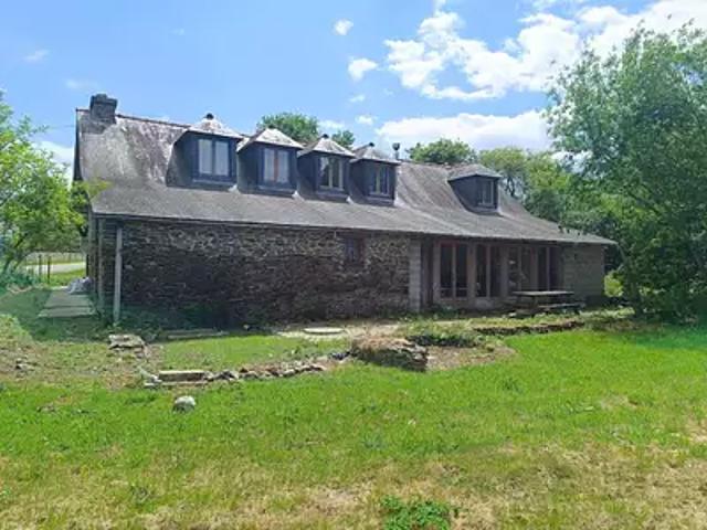Spézet 29540 Achat / Vente maison 6 pièces t6