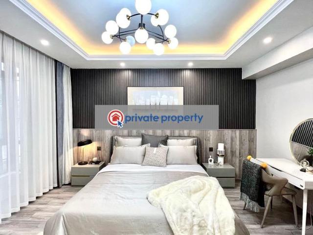 Specious Luxurious Three Bedroom Apartments