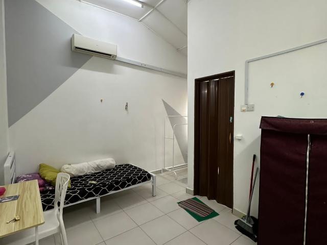 Special offer low/zero deposit medium room ss2 petaling jaya