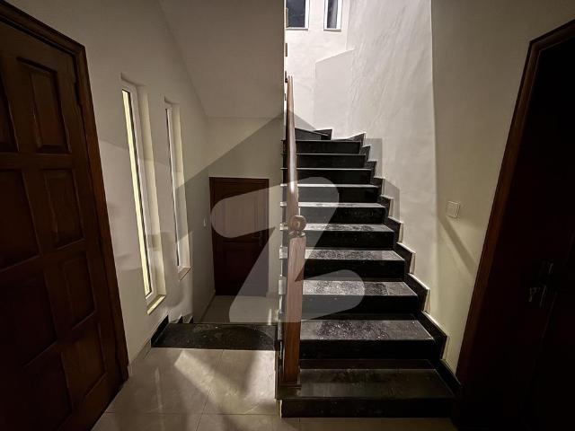 Special House Spanish Design Askari 5