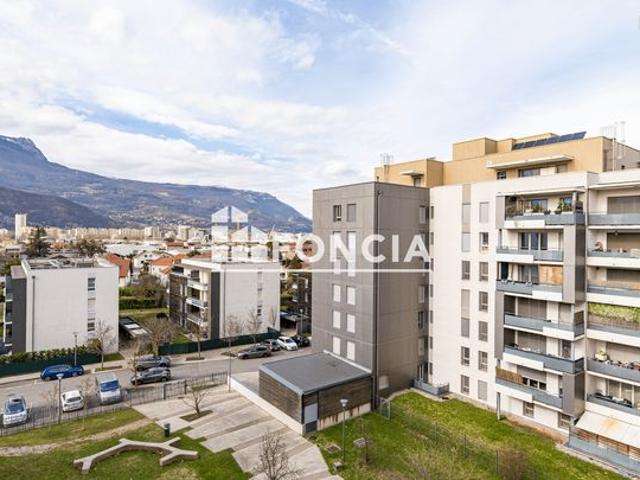 SPECIAL INVESTISSEUR T3 avec garage, résidence récente
