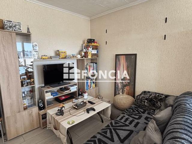 Spécial investisseur appartement au 10 ème étage avec balcon