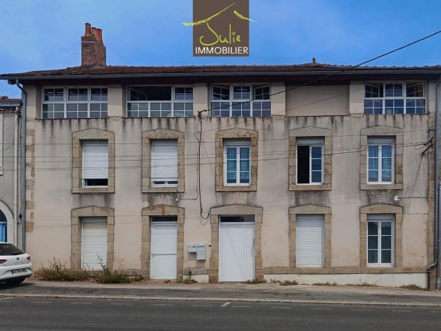 SPECIAL INVESTISSEUR IMMEUBLE A BRESSUIRE