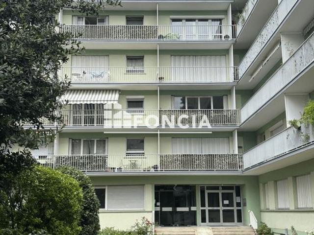 Spécial investisseur, studio avec balcon et parking