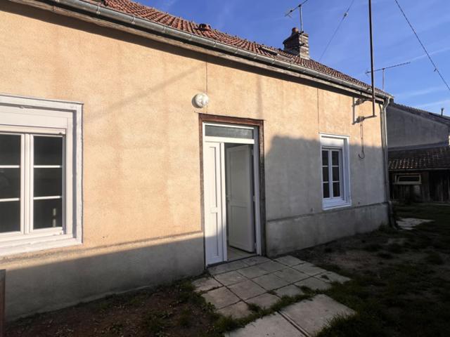 Spécial Investisseurs À vendre Troyes maison, superficie 7