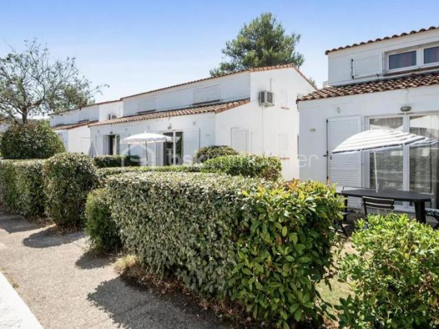 Spécial investissement T2 duplex meublé et parking en résidence de tourisme