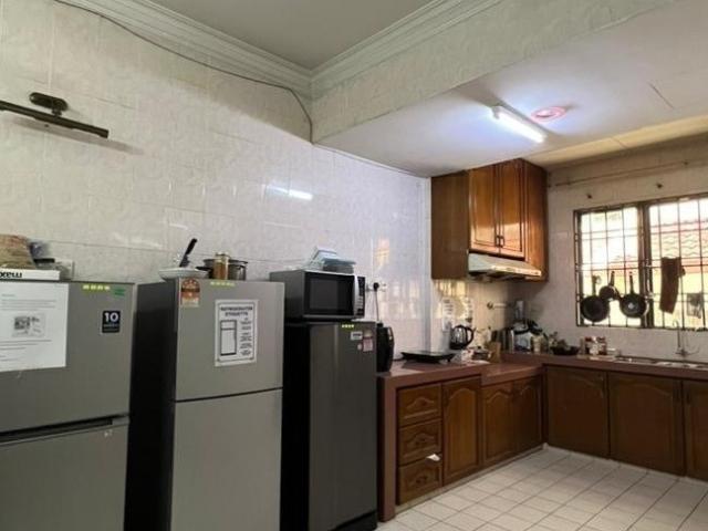Special Promotion Single Room Bandar Utama To Rent With ️ Deposit and FREE WIFI