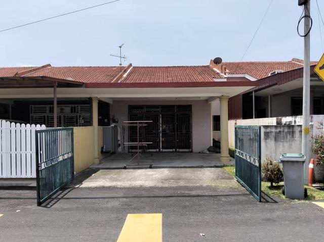 SPECIAL UNIT 24 x 104 Single Storey Terrace Taman PD ERA