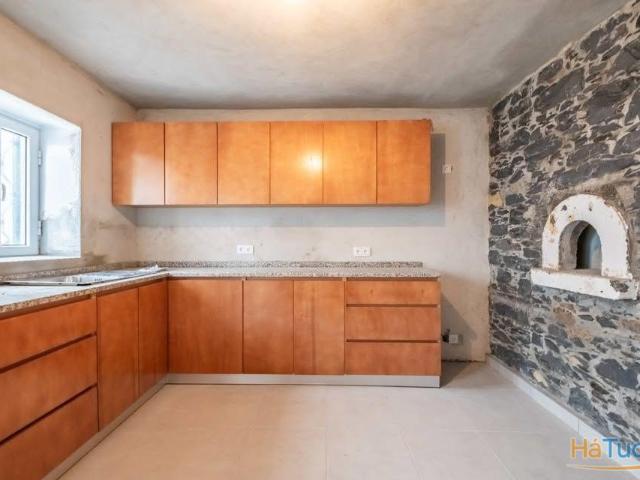 Spectacular traditional stone house | 26064059296