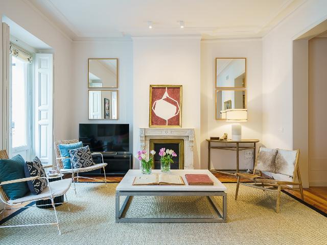 Spectacular apartment next to the Paseo de Recoletos