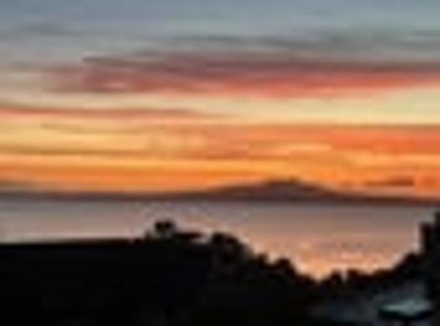 Spectacular panoramic views in Castor Bay