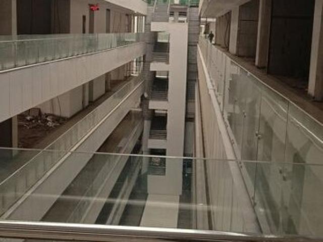 Spectrum@Metro Commercial Shop 1500 Sq. Ft. in Sector 75 Noida Listing ID: #9996