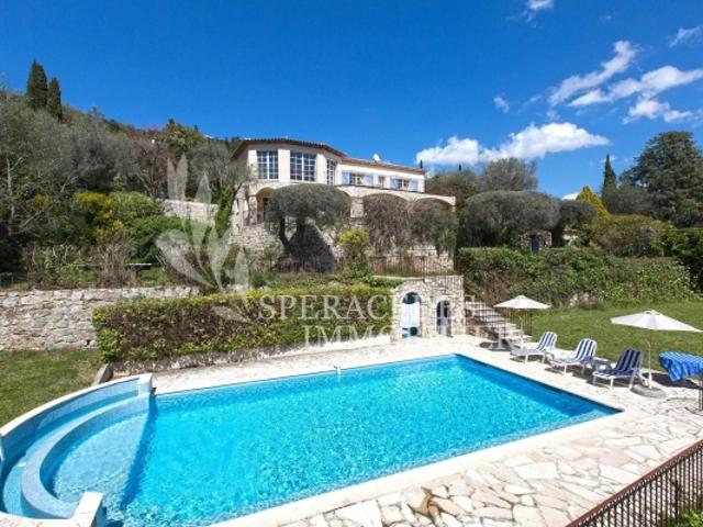 Spéracèdes Villa de charme vue mer