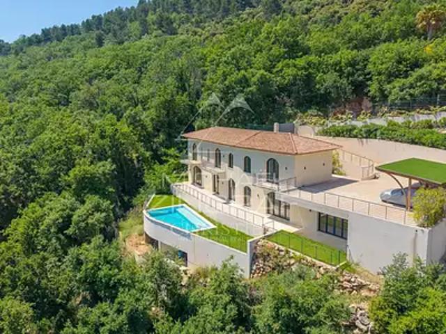 Spéracèdes 06530 Achat / Vente maison 7 pièces t7 piscine