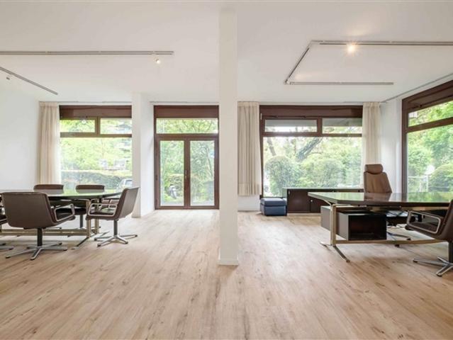 Spielhalle / Büro im Herzen von Champel – exklusiv
