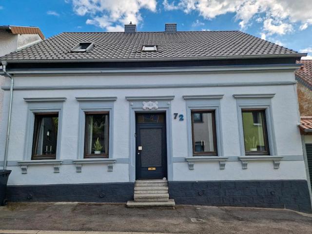 Spiesen renoviertes Einfamilienhaus in guter Waldrandlage